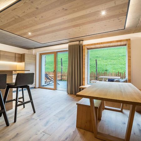 Lagar Apartement Pircher Schnallele San Leonhard in Passeier Exteriör bild
