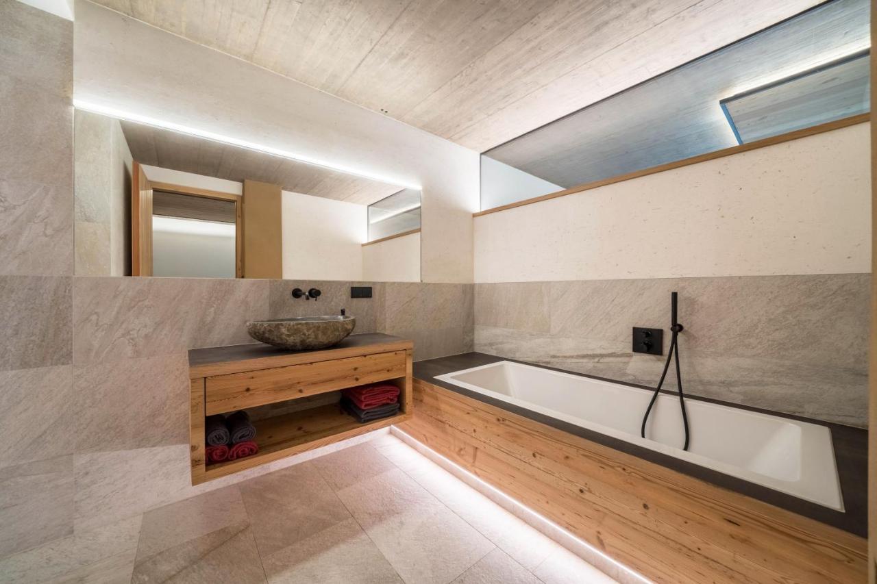 Lagar Apartement Pircher Schnallele San Leonhard in Passeier Exteriör bild