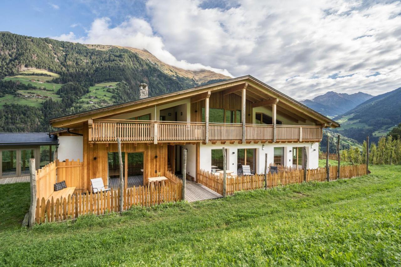 Lagar Apartement Pircher Schnallele San Leonhard in Passeier Exteriör bild