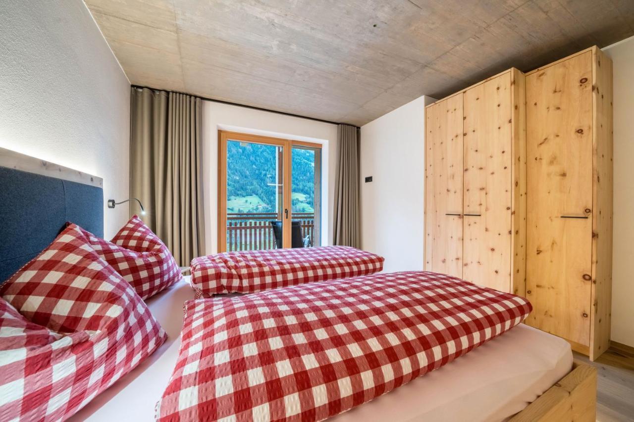Lagar Apartement Pircher Schnallele San Leonhard in Passeier Exteriör bild