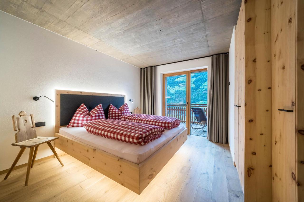 Lagar Apartement Pircher Schnallele San Leonhard in Passeier Exteriör bild